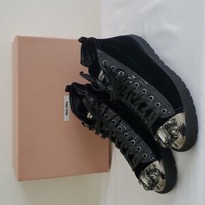 Miu miu Navy High-top velvet crystals sneakers with trim Sz 39 - US 8.5